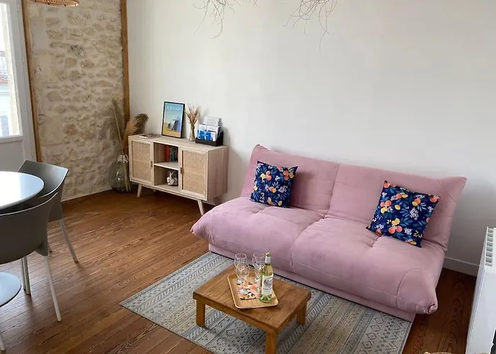 Appartement, Royan. Proche Plage. Apartment *