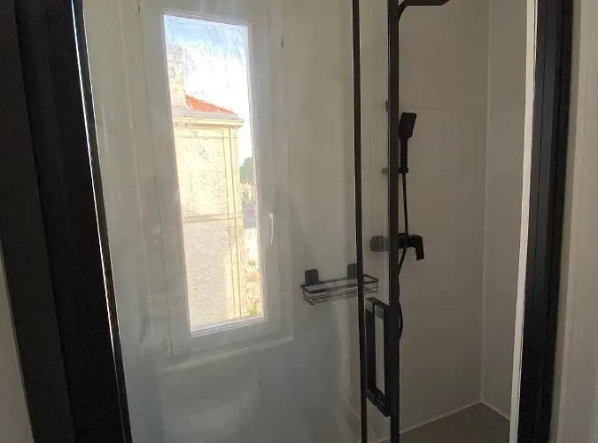 Appartement, Royan. Proche Plage. * 로양