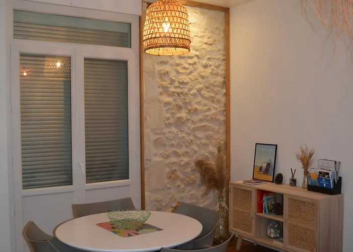 Appartement, Royan. Proche Plage. 아파트 *